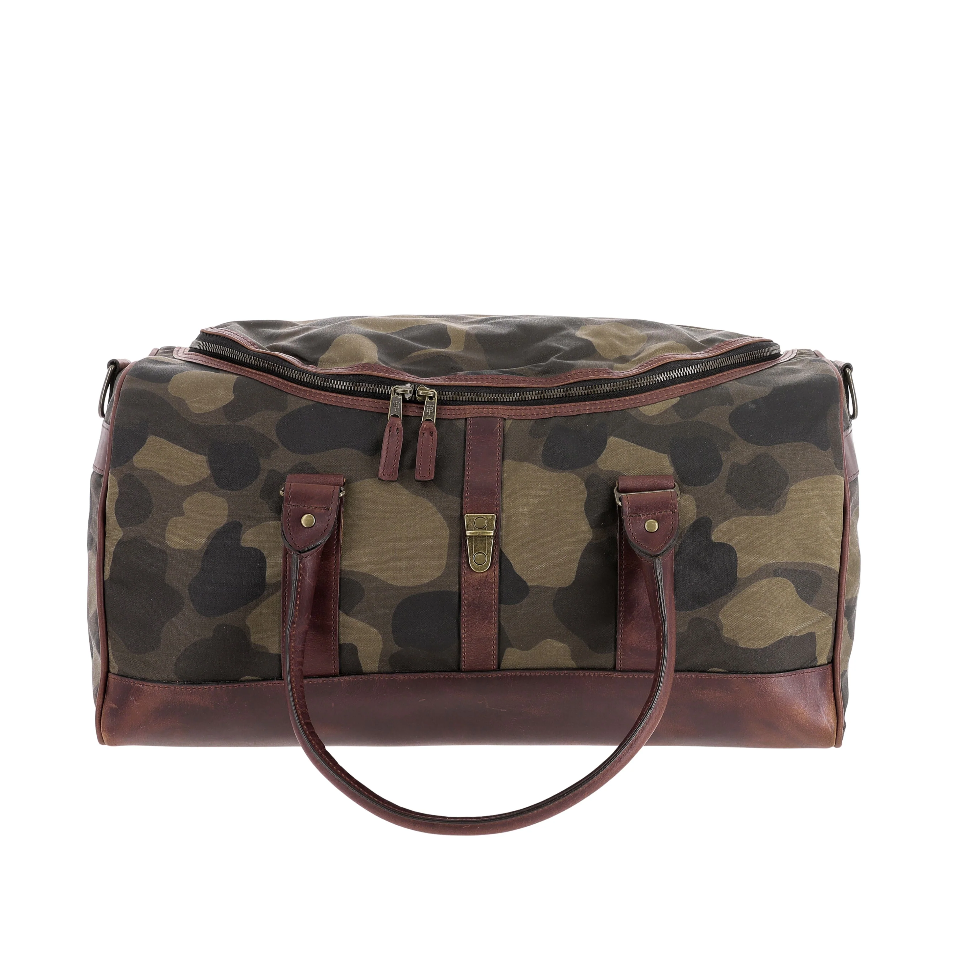 Classic Camo Weekender Duffel Bag - Image 6