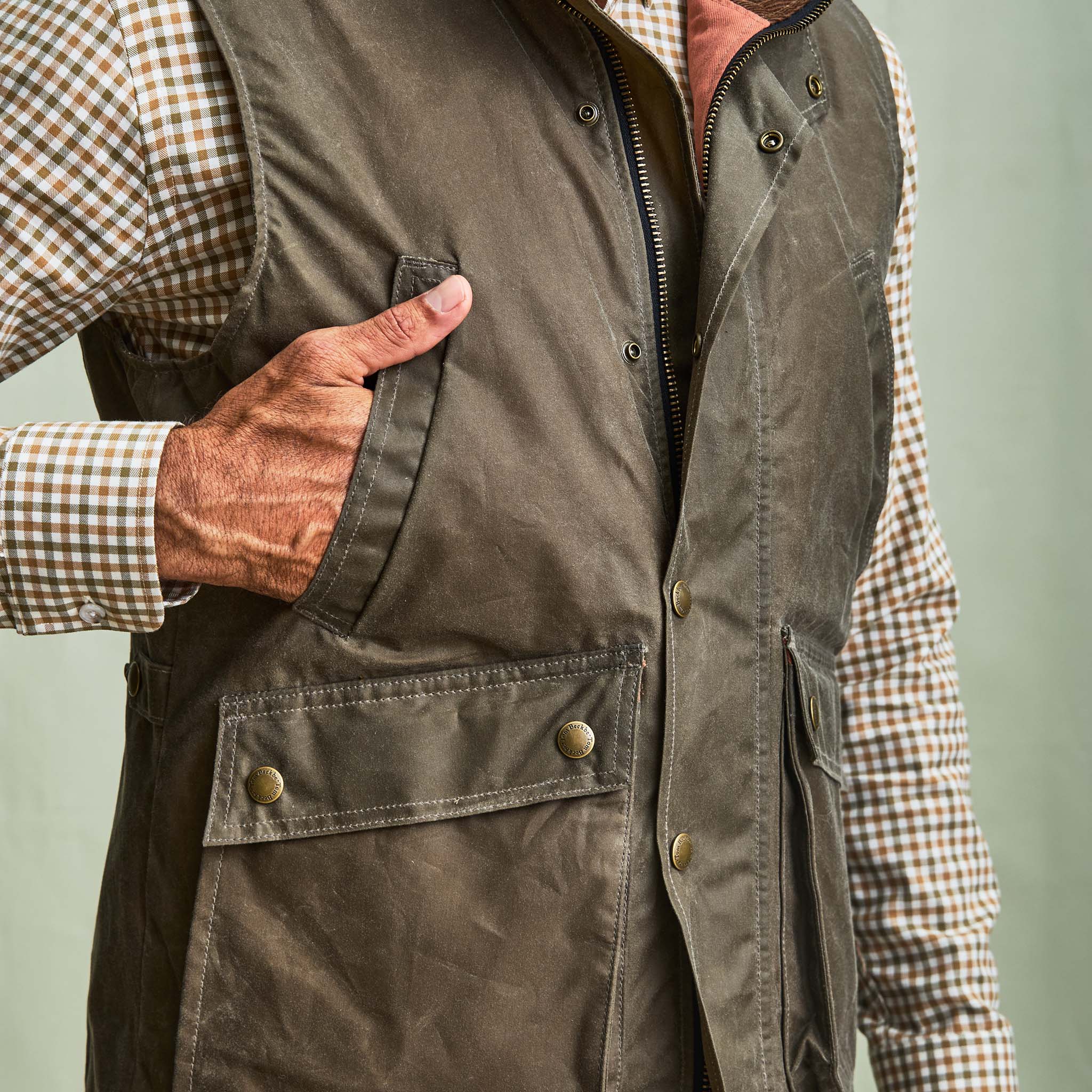 DU Kinsman Vest - Image 8